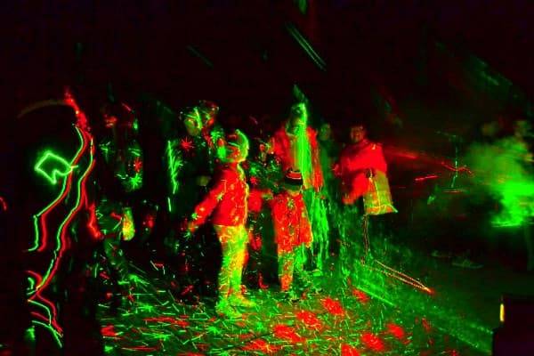 Генератор дыма Черкесск, генератор дыма купить в Черкесске, генератор дыма для дискотек